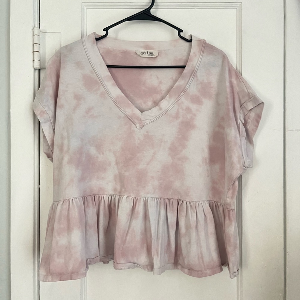 small pink and white tye die shirt from altered state